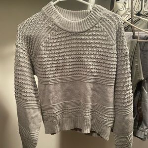 NWOT Universal Threads sweater.
